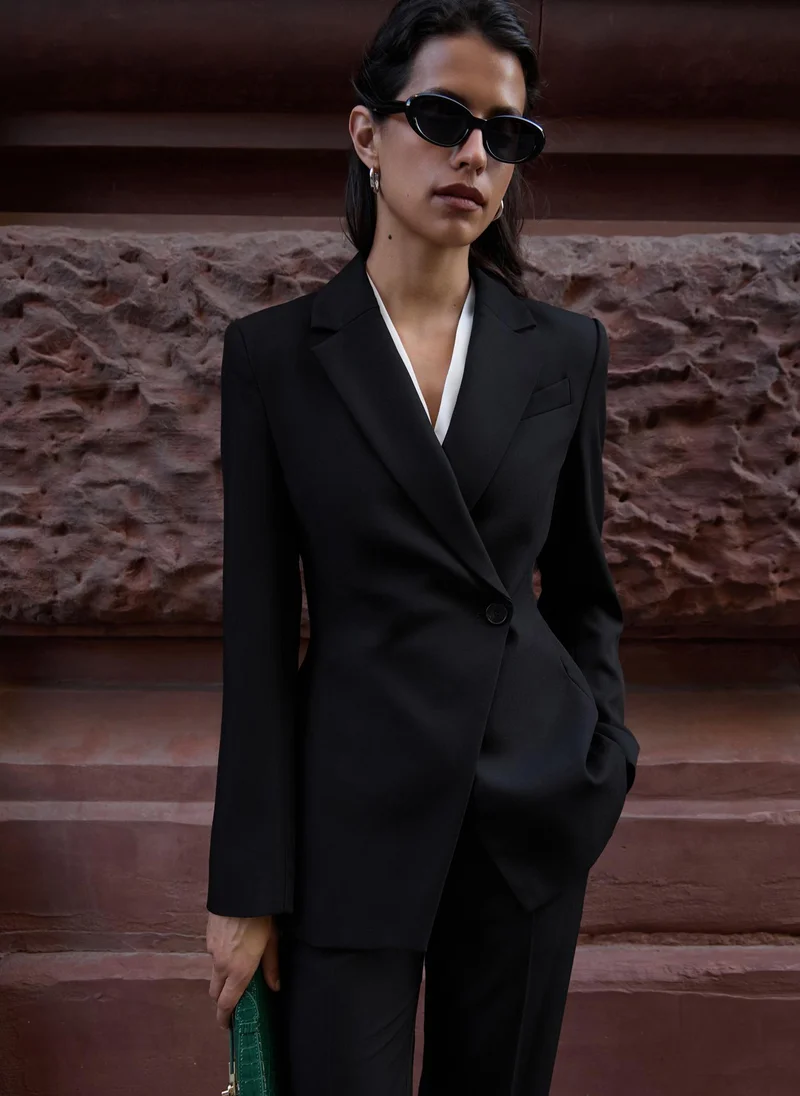 Lichi Double-breasted fitted jacket
