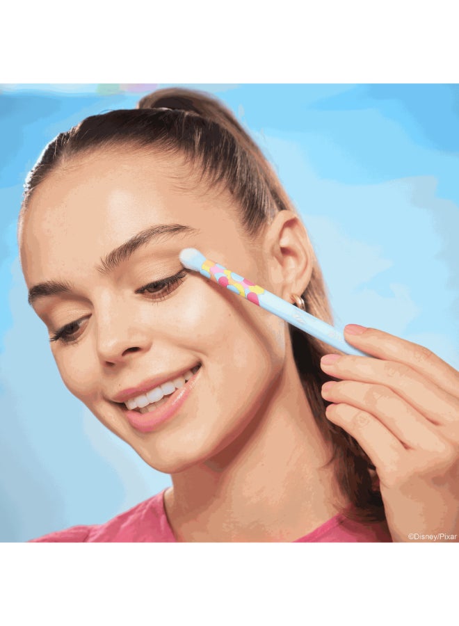 Essence Disney Pixar Up Eyeshadow Brush - Image 2