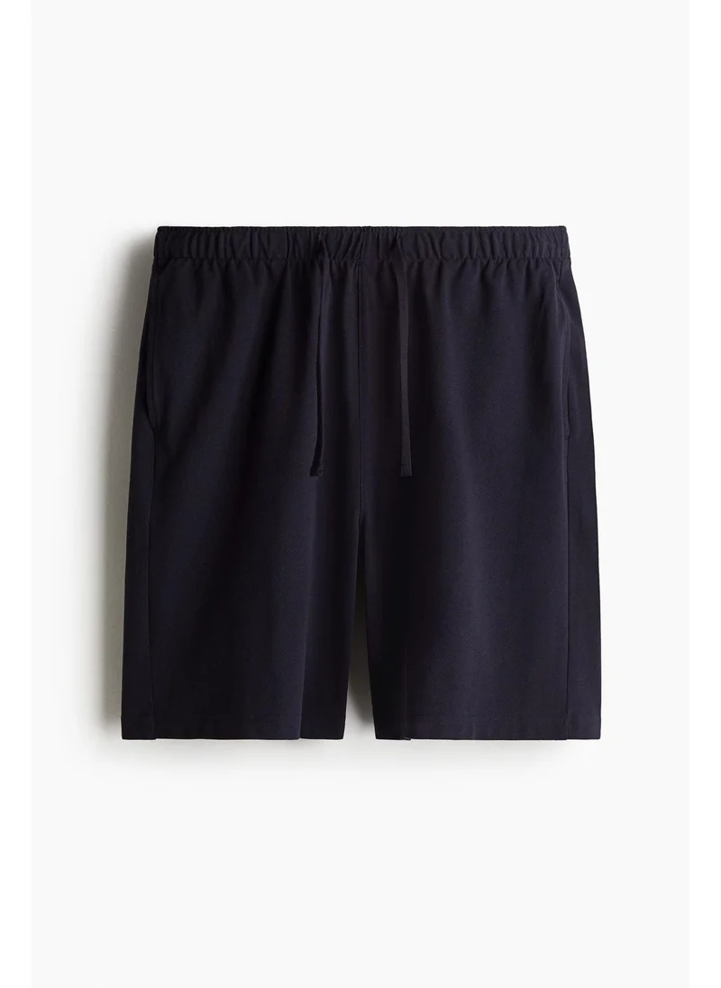 H&M Relaxed Fit Knee-length piqué shorts