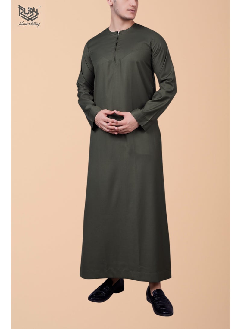 روبي للملابس الإسلامية ثوب زيتي أساسي جوبا كندورة دشداشة للرجال – طراز إماراتي مع سحاب أمامي - Image 1