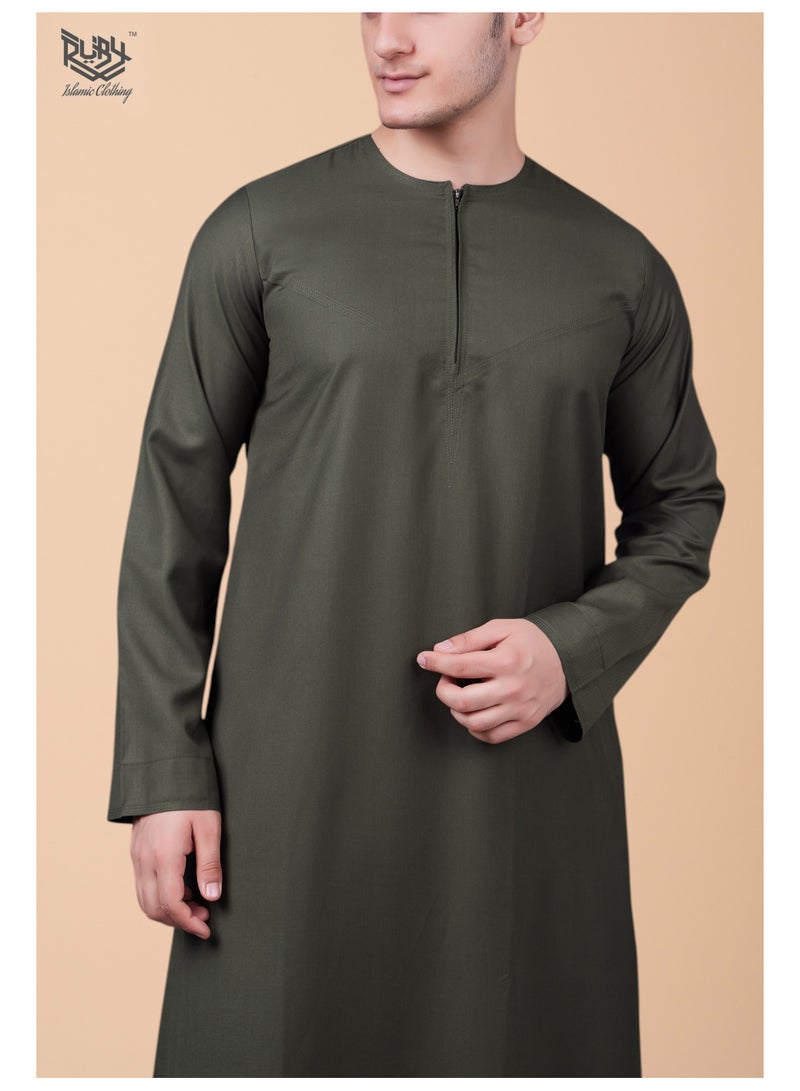 روبي للملابس الإسلامية ثوب زيتي أساسي جوبا كندورة دشداشة للرجال – طراز إماراتي مع سحاب أمامي - Image 3