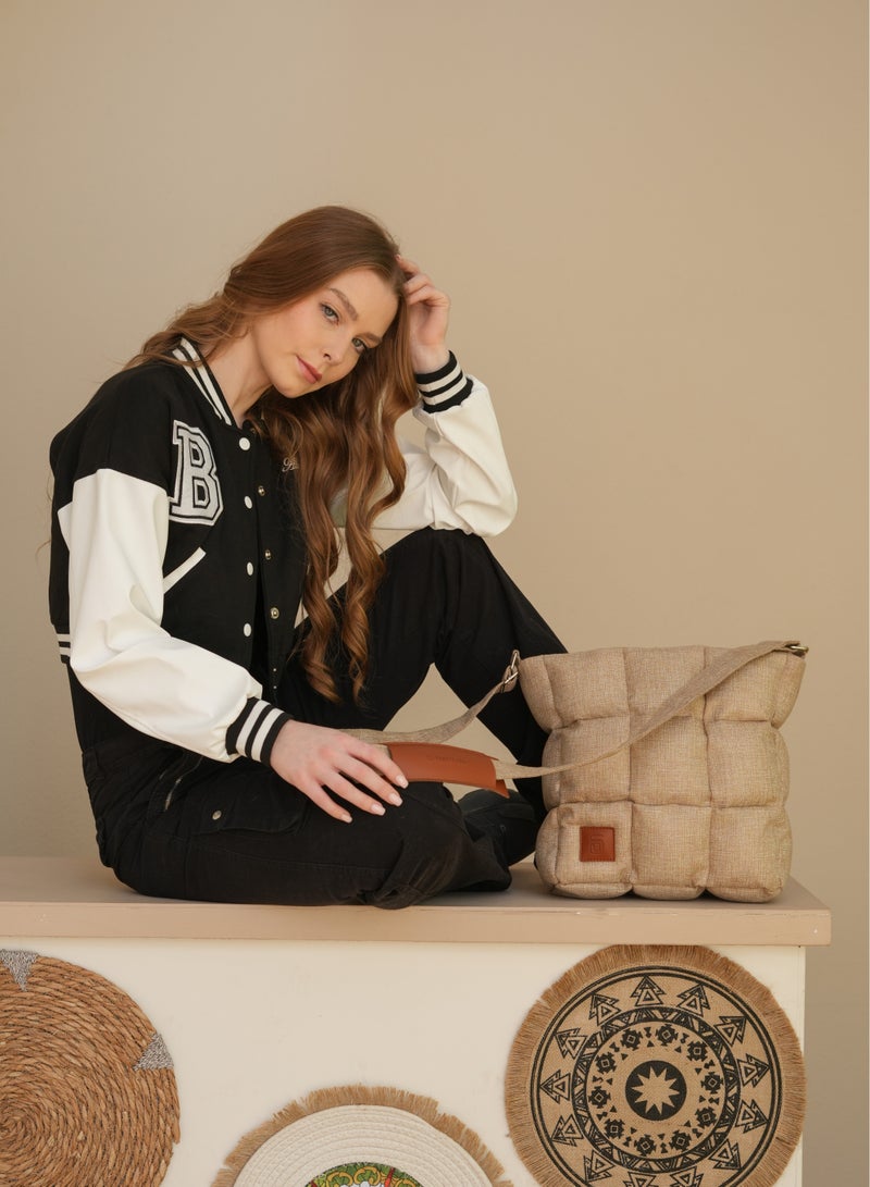 بي.أس كولكشن شنطة كروس بي إس أنيقة وعملية بتصميم عصري باللون الكافيه - Image 2