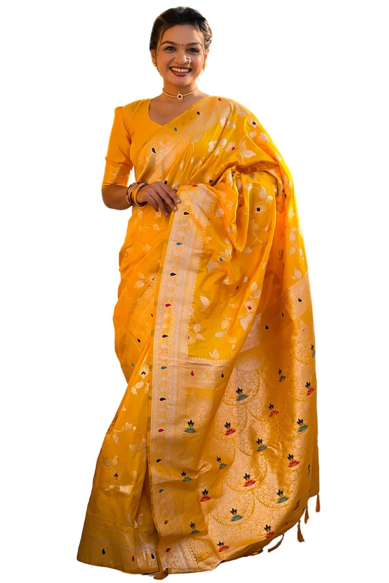 SGF11 Women's Kanjivaram Pure Soft Silk Handloom Saree Pure Golden Zari With Blouse Piece (Yellow) - Image 1