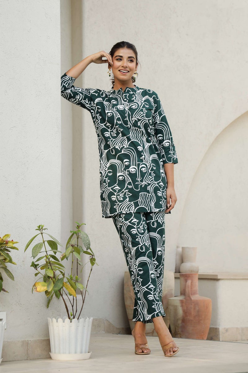 Label Flavia طقم متناسق أخضر مع بلوزة وسروال للنساء - Image 4