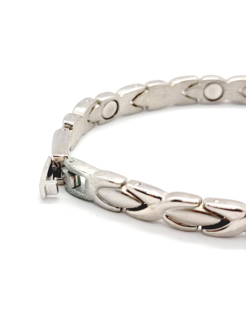Magna Power Magnetic Therapy Bracelet Silver Colour for Arthritis Carpal Tunnel and Joint Pain Relief - Image 2