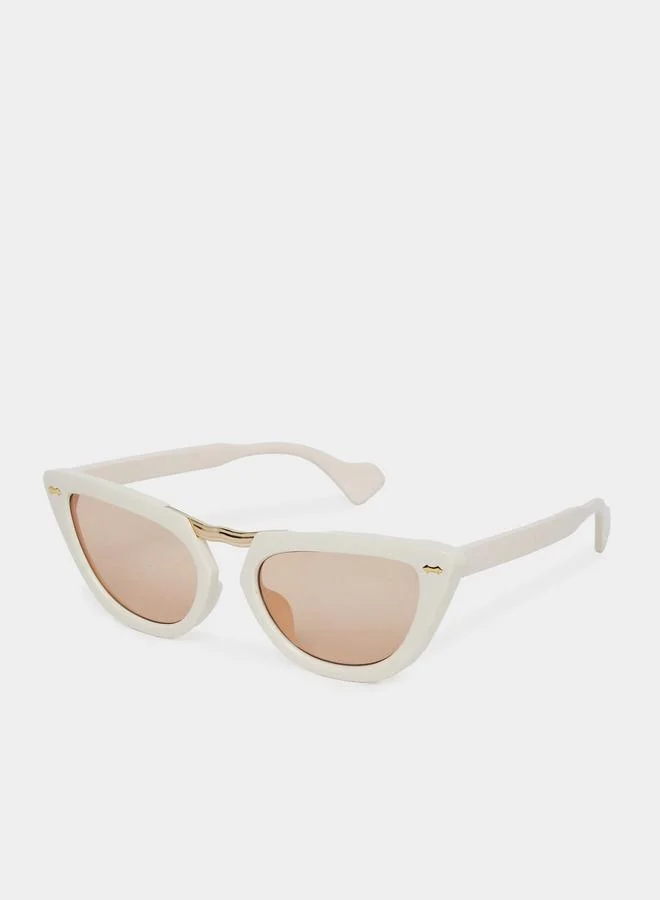 Styli Styli Solid Lens Saddle Nose Cat Eye Sunglasses