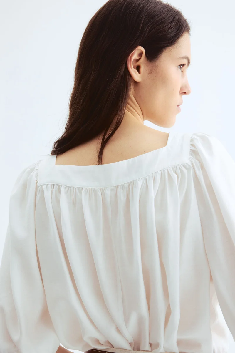 اتش اند ام بلوزة بأكمام بالون