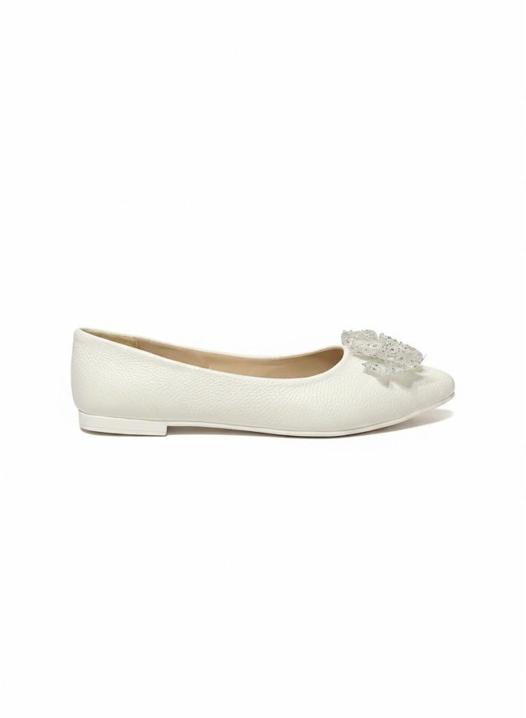 لايف ستيلاش  باليرينا مسطحة جلدية مدببة مع فيونكة BN-519 - ابيض - Image 3