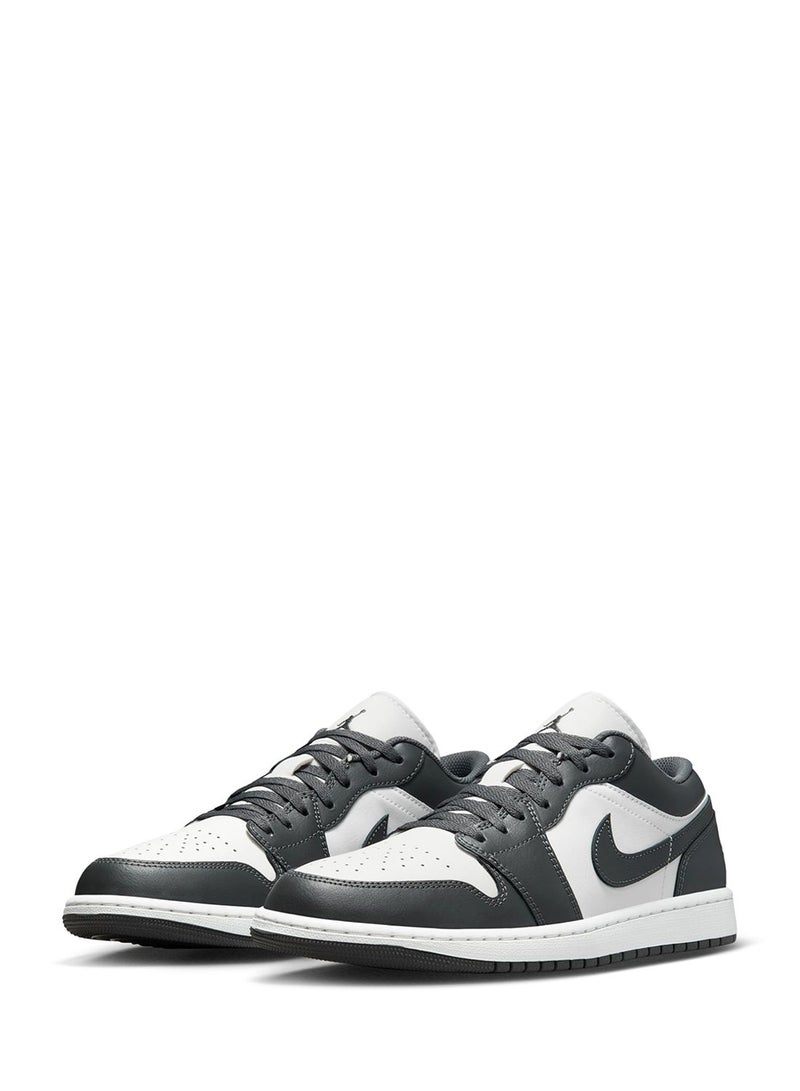 Jordan Air Jordan 1 Low  - Image 3