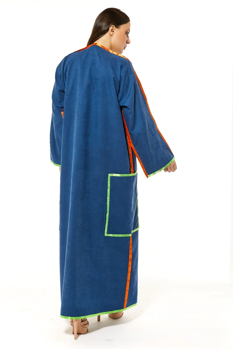 Moistreet  Piping Pocket Detailed Abaya for Women | Best Price UAE