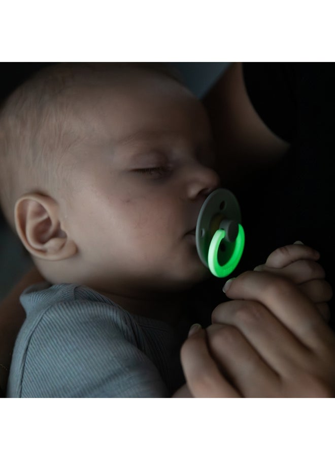 BIBS - Colour Baby Pacifier, Latex Round Nipple, Size 1, 0-6 Months, Vanilla Glow, Glow-In-The-Dark, 1 Pieces - Image 1