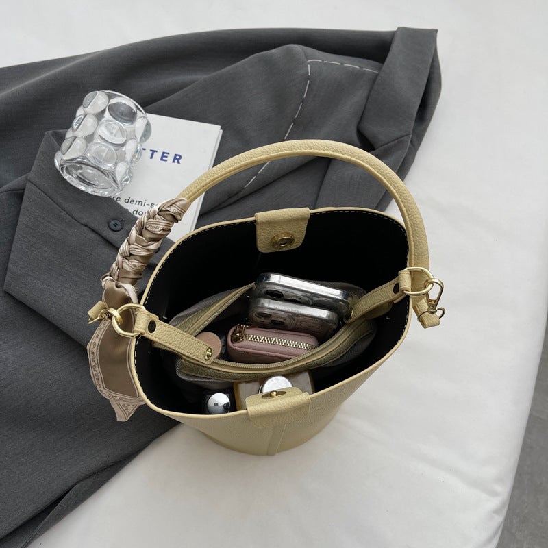 High-End Niche Bucket Bag Handbag Women'S Bag New Style Simple Large Capacity Shoulder Crossbody Bag Vegetable Basket Bag - Image 5