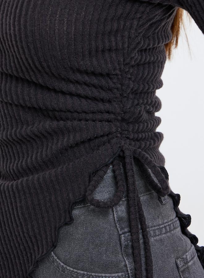 ستايلي بلوزة أسود مضلع بأكمام طويلة مع رباط جانبي - Image 3