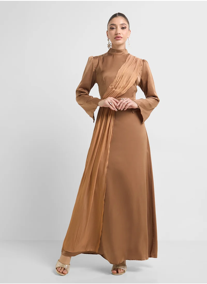 خزانة Dress With Drape Detail
