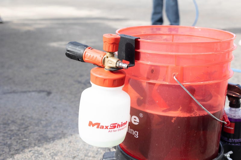 Maxshine Universal Foam Cannon Bucket Mount - Ideal for Hanging Foam Cannons, Durable Car Detailing Accessories & Supplies for Garage and Mobile Detailing Setup - Image 3