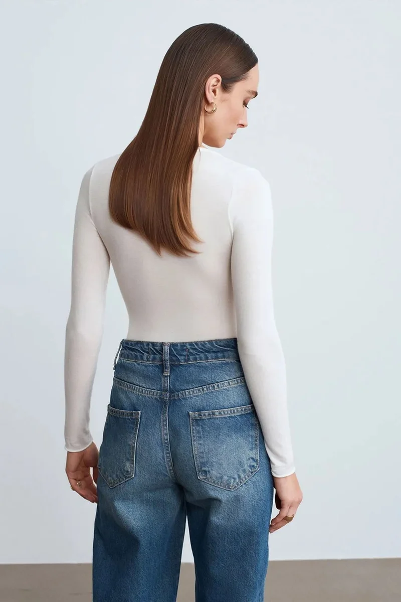 Dilvin White DILVIN Slim Fit V-Neck Long Sleeve Top for Women | Best Price UAE