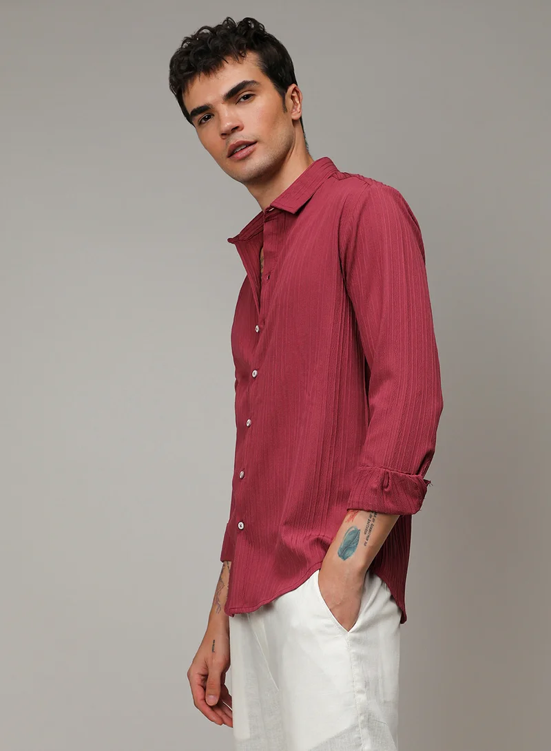 كامبوس سوترا Men's Blush Red Self-Design Striped Shirt