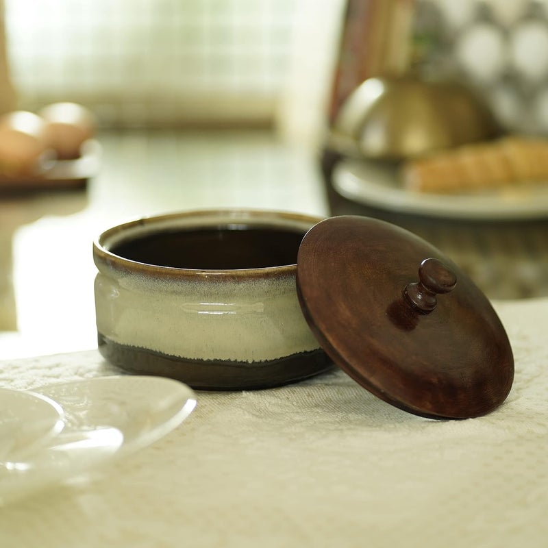 Courtyard Hand Cast Ceramic Mango Wood Corjuem Serving Casserole LargeGreen500 G - Image 1
