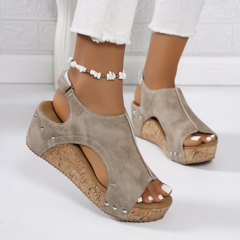Direct Supply Of Plus Size 43Wish New Ladies Wedge With Fish Mouth Thick Bottom Rivet Sandals - Image 3