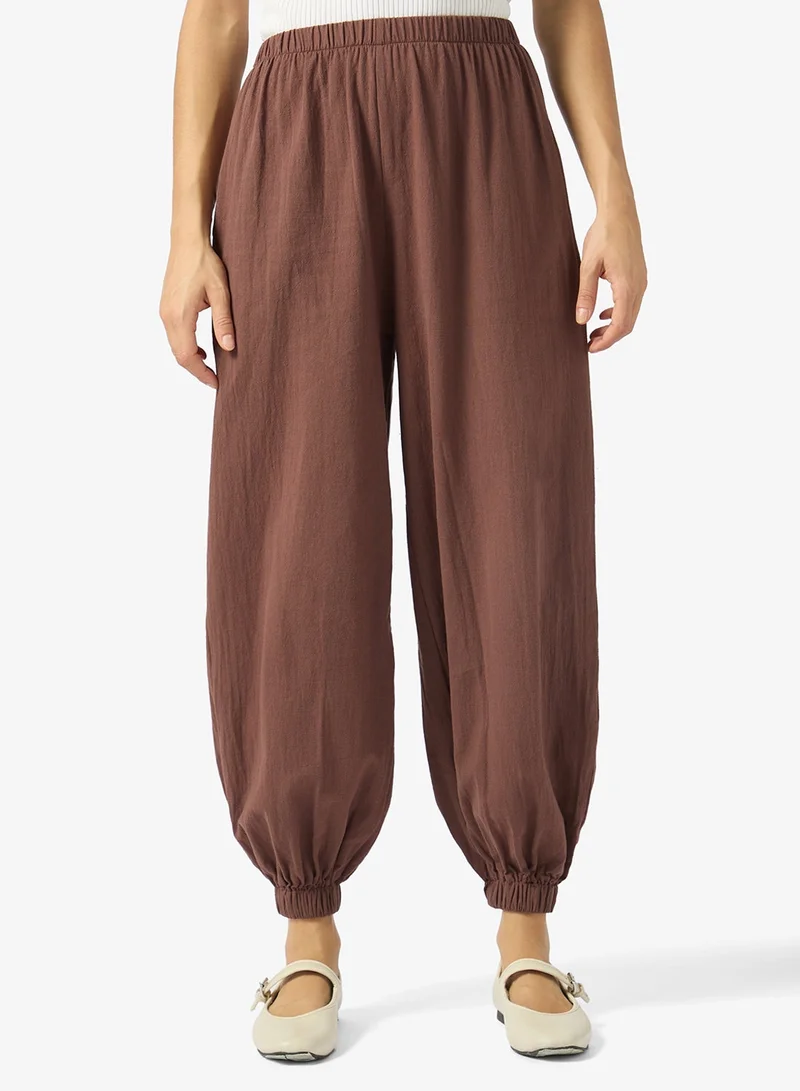 Ginger Pleated Balloon Fit Pants