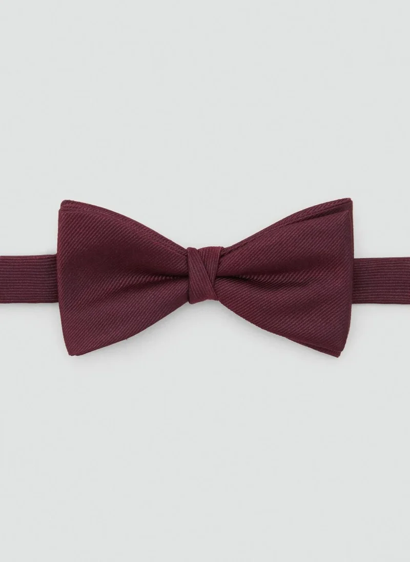 Mango Man Classic bow tie with microstructure