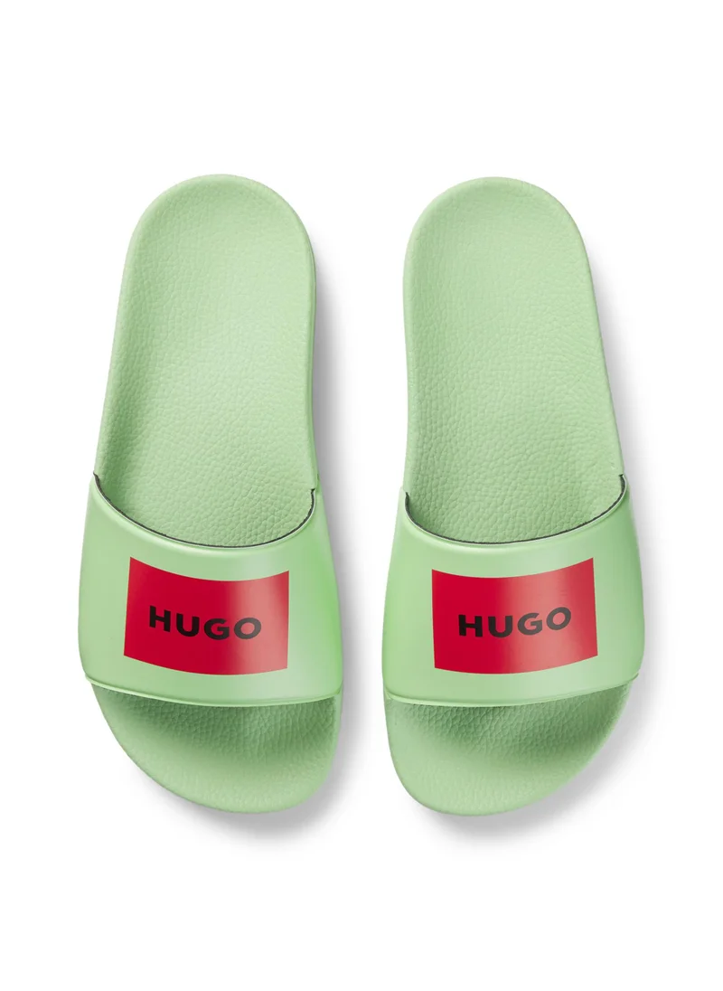 هوجو Slides with logo strap
