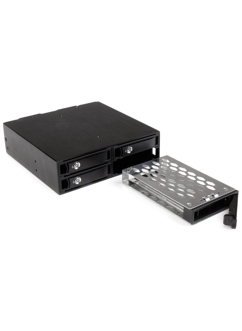 Startech.com StarTech.com 4-Bay Mobile Rack Backplane for 2.5in SATA/SAS Drives - Hot Swap SSDs/HDDs from 5-15mm - Supports SAS II & SATA III (6 Gbps) , TAA (SATSASBP425)  - Image 5