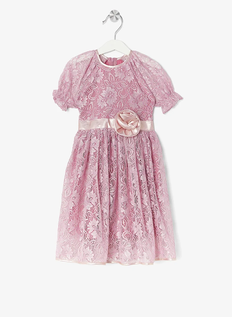 ليتل جولدن ابل فستان دانتيل مزهر