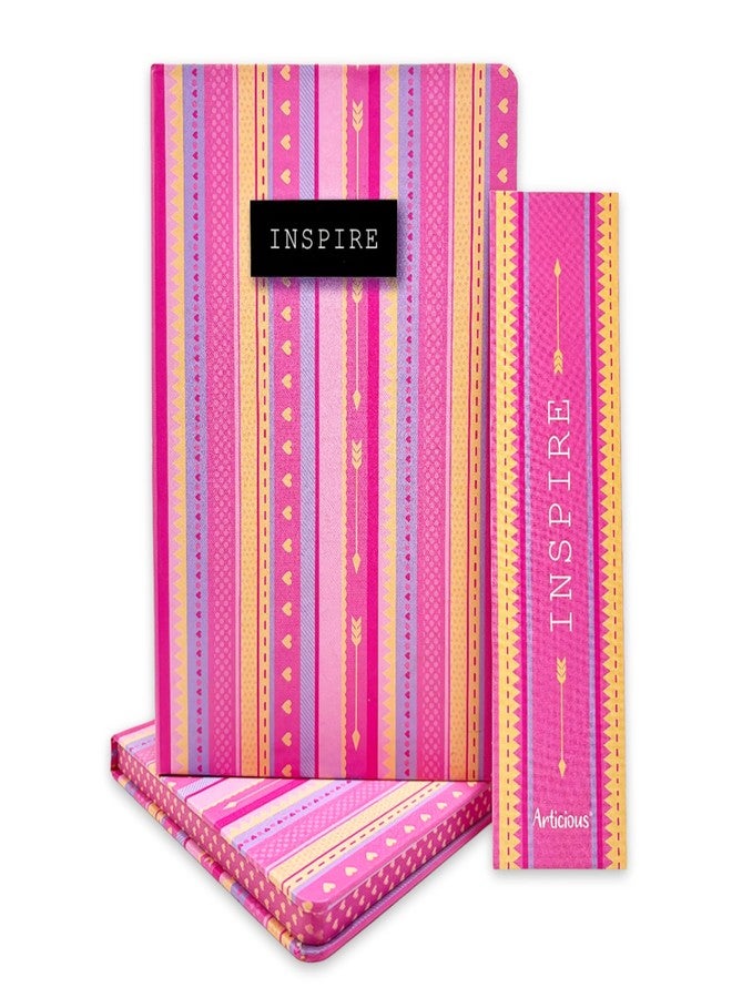 دفتر ملاحظات فاخر بغلاف مقوى وفاصل صفحات، مذكرات شخصية | دفتر مطبوع بنمط وردي، مقاس A5 (22 × 15 سم، 80 غرام/متر مربع، 192 صفحة مسطرة) - لون وردي مُلهم - Image 4