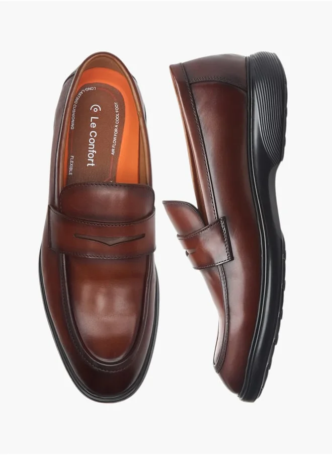 لو كونفورت Men Solid Slip-On Loafers