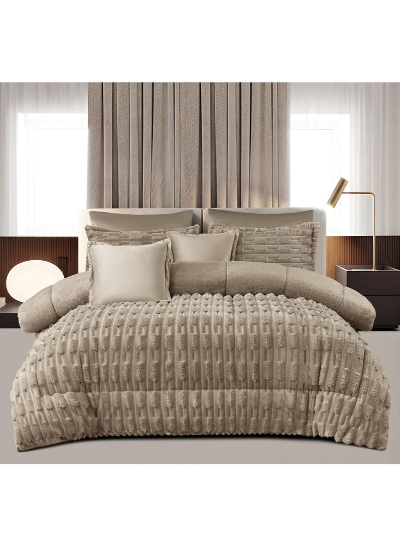 مون مفرش حشو. مخمل على فرو وجهين                  نفرين * 1 لحاف مقاس 220*240سم  1 شرشف مغاط 200*200+30سم  4 تلبيس مخده 50*75سم  2 تلبيس خداديه 45*45سم