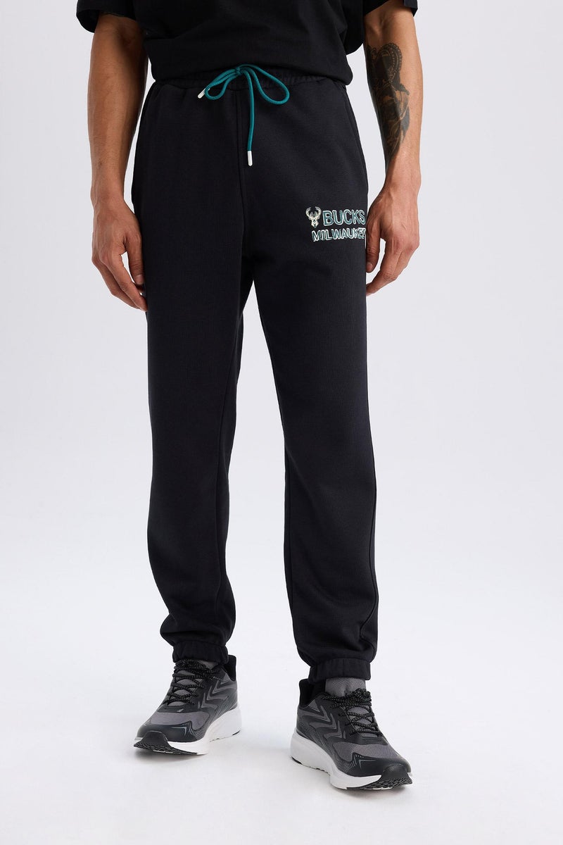 DeFacto Black Man DeFactoFit NBA Milwaukee Bucks Standard Fit Thick Sports Jogger Sweatpants Casual - Image 1