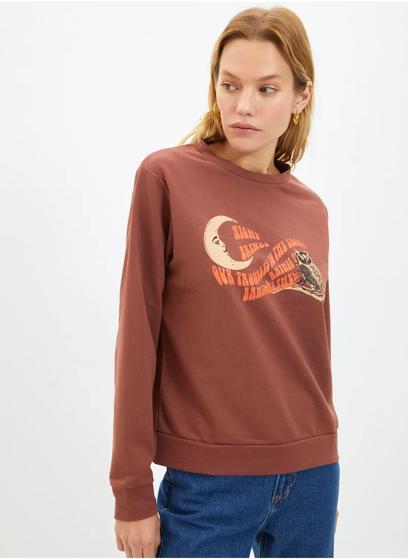 trendyol Graphic Knitted Sweatshirt