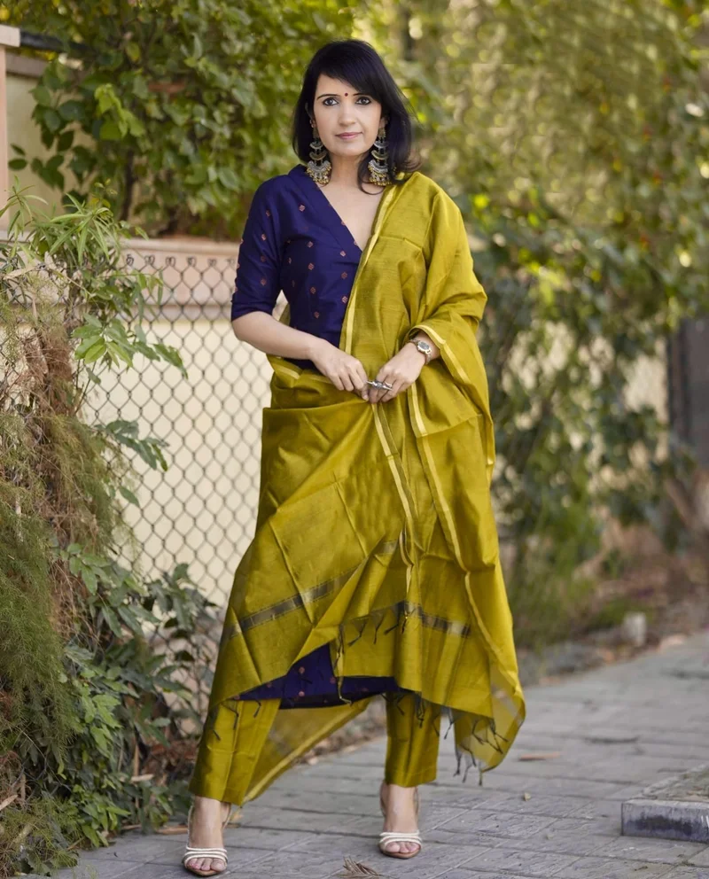 GoSriKi  GoSriKi Women's Rayon Viscose Printed Straight Kurta with Pant & Dupatta (SDF Blue-VKS01-GS_5XL_Blue_XXXXX-Large) for Women | Best Price UAE