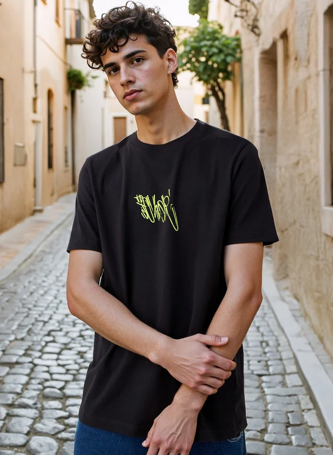 Splash FAV Graffiti Print T-shirt with Crew Neck and Short Sleeves