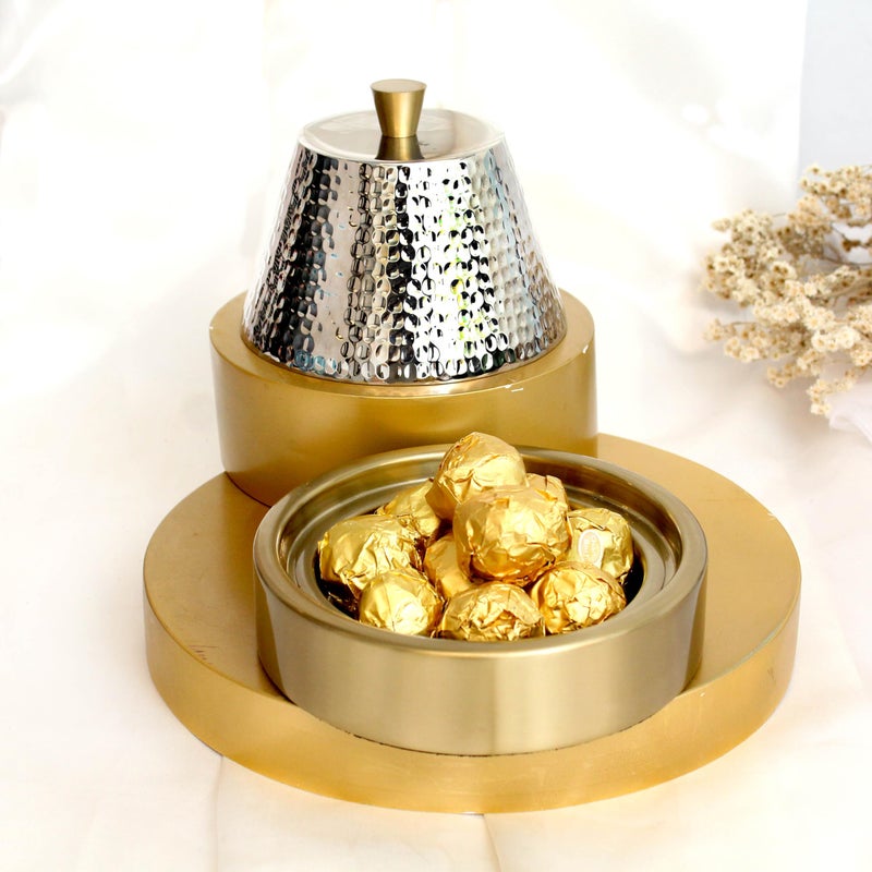 IZZHAAR Inara Stainless Steel Dome with Golden Knob Lid & Brass Tray, Tureen Cupcake Dome Plate Cover for Cakes, Desserts|Decoration for Dinning Table/Kitchen (500ml) - Image 3