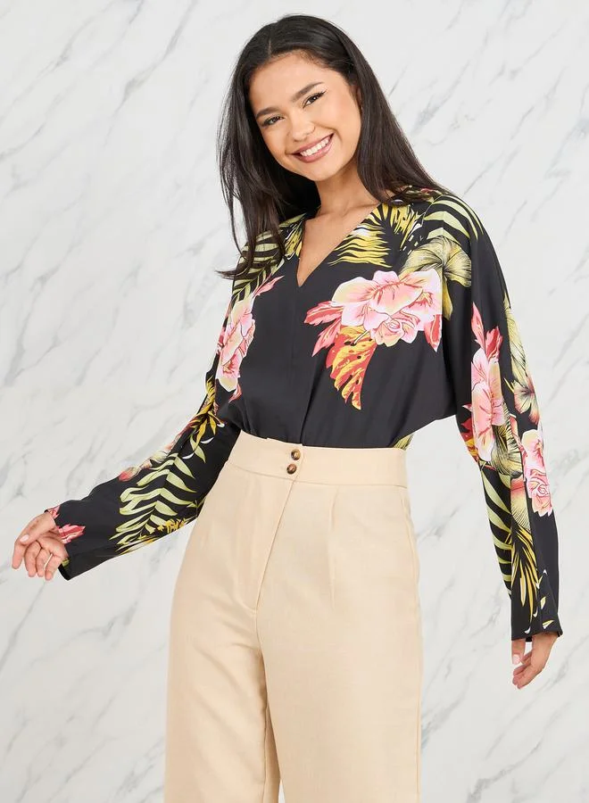 Styli Floral Print V Neck Long Sleeves Bodysuit