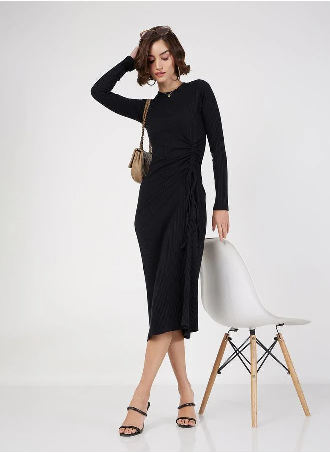 ساسافراس Side Ruched Ribbed Bodycon Midi Dress by Styli