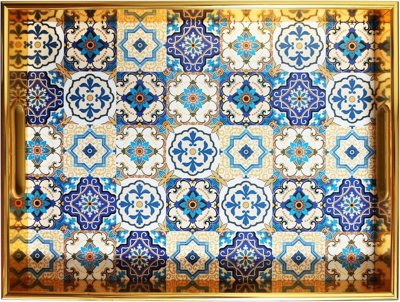 KEQAM مجموعة صواني زخرفية ذهبية مغربية مكونة من قطعتين، صينية تقديم بلاستيكية بمقابض، صينية طاولة قهوة مستطيلة، صواني متداخلة لغرفة المعيشة والحمام والعثمانية - Image 1