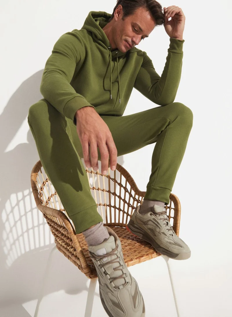 JUNE Essential Drawstring Sweatpants