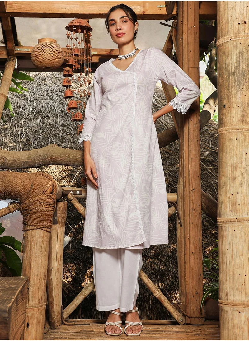  قصة Women's Saltbox Beige Soft Fern Kurta With Trousers