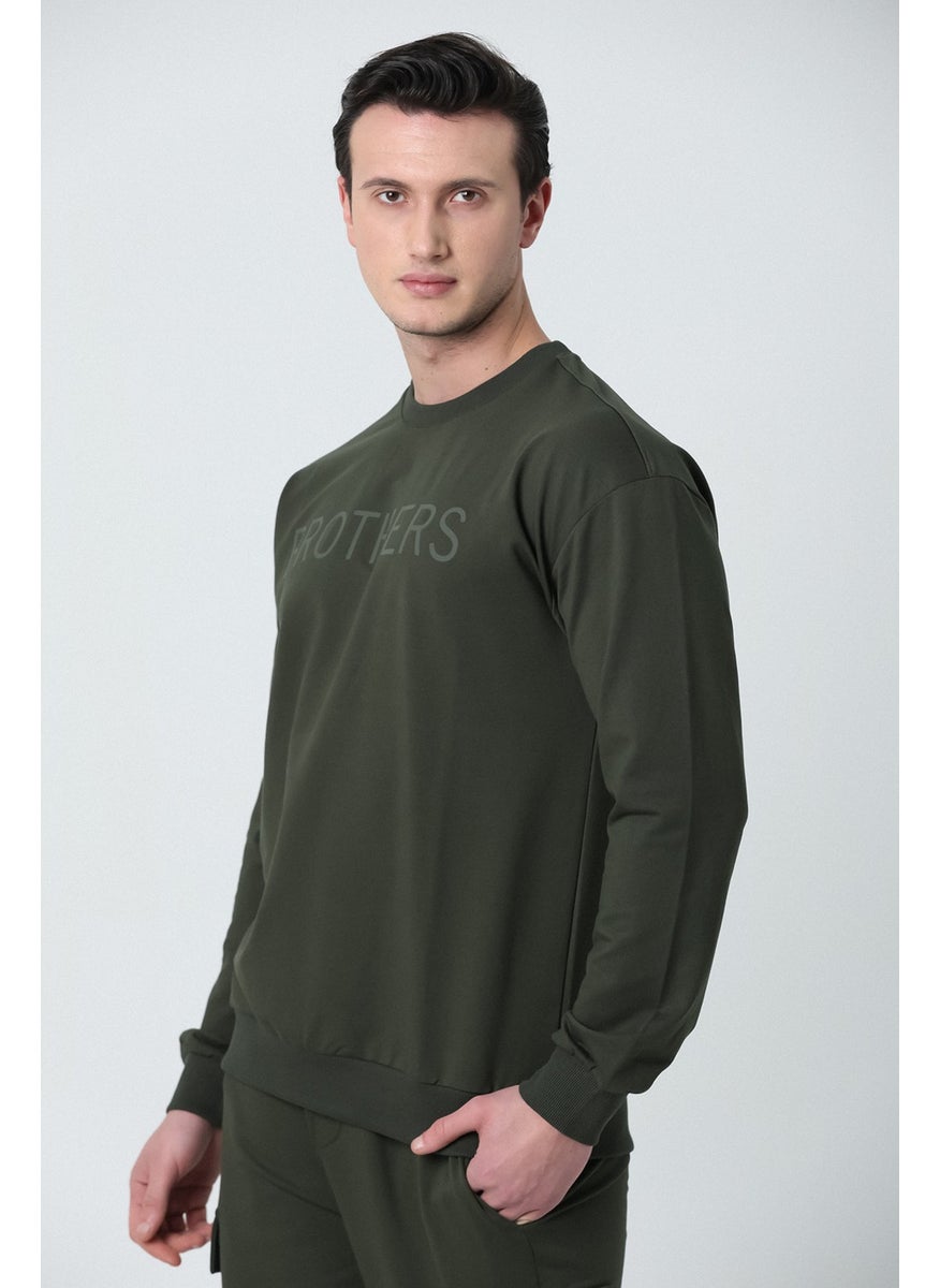 Men's Oversize Crew Neck 2 Thread Combed Cotton Sweatshirt Khaki Green - pzsku/ZEECC6F6BB7533279D108Z/45/_/1740652543/79c33d9a-362c-474a-abb3-a3d264cd3140