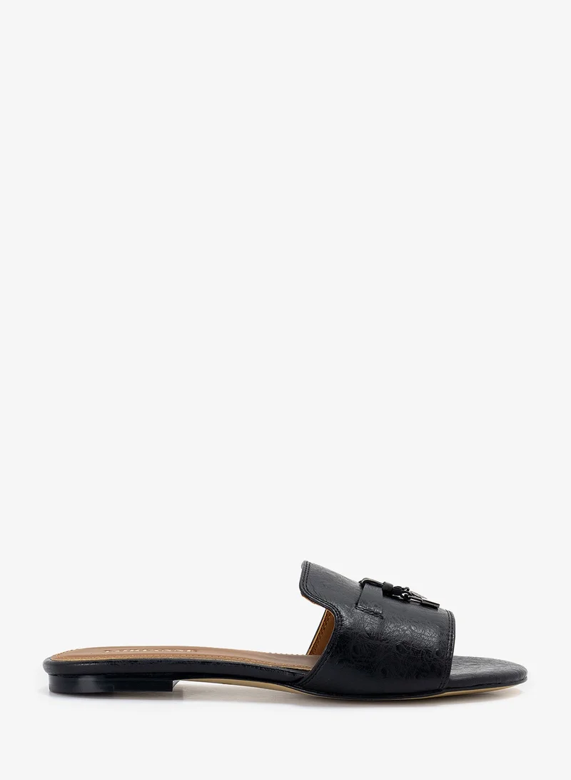 Lorianne Carmen - slide sandals