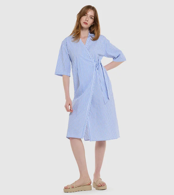 بي سي بي جي BCBG Wrap Around Shirt Dress In Stripe Poplin
