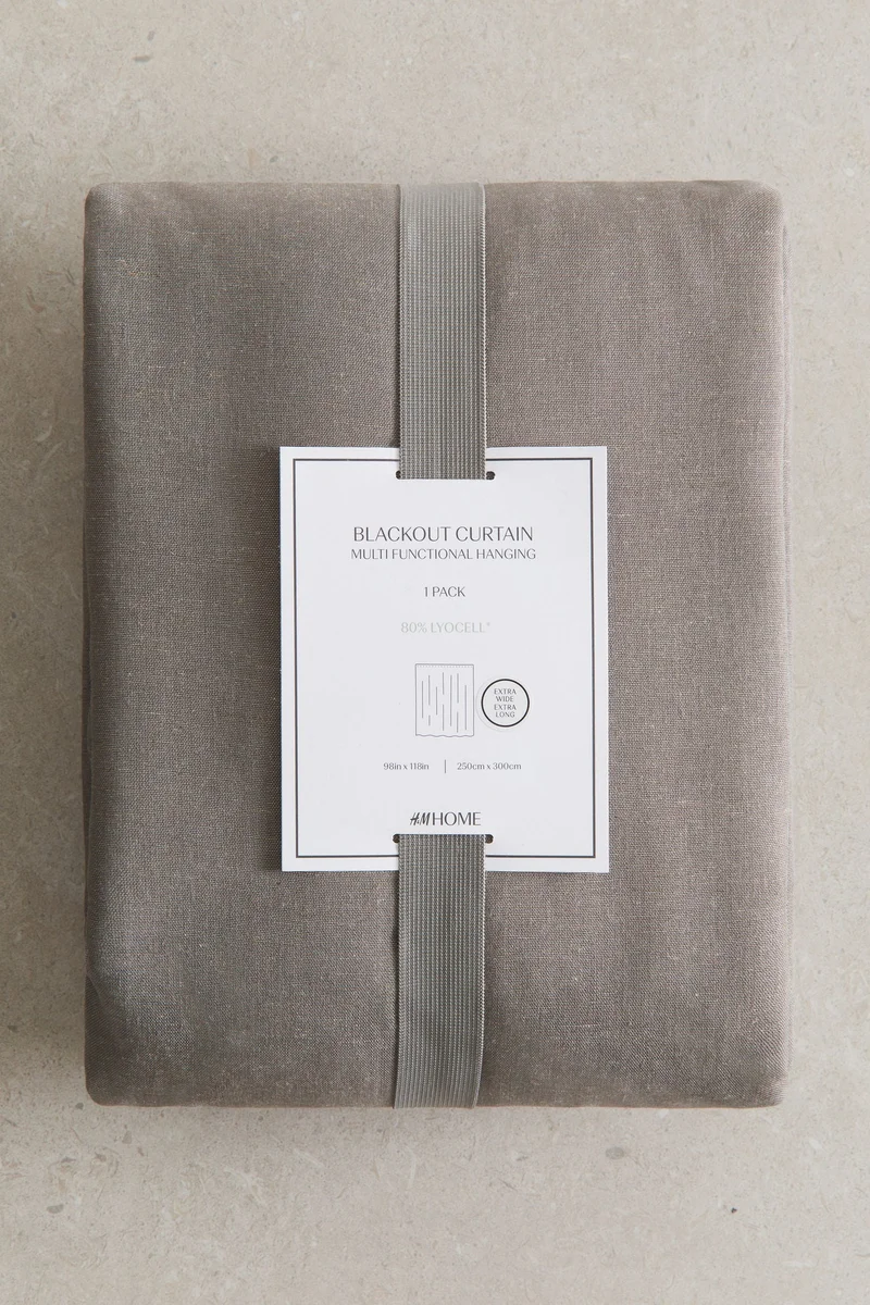H&M 1-pack wide blackout lyocell-blend curtain
