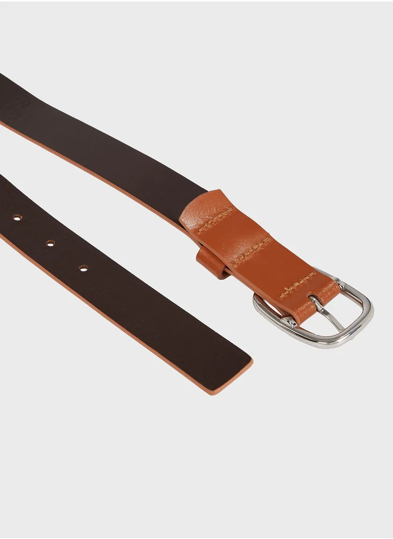 TOMMY JEANS Timeless Logo Oval Belt