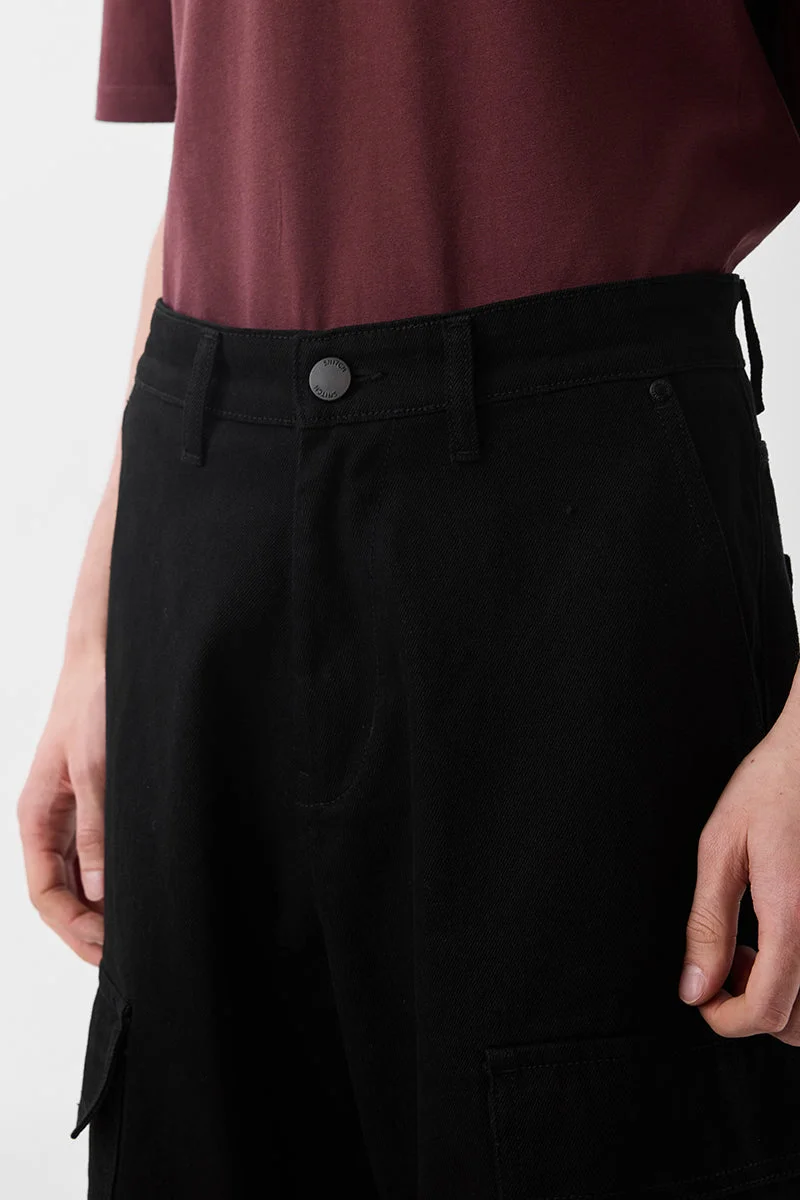 Snitch Black Black Mid Rise Loose Fit Cargo Pants for Men | Best Price UAE