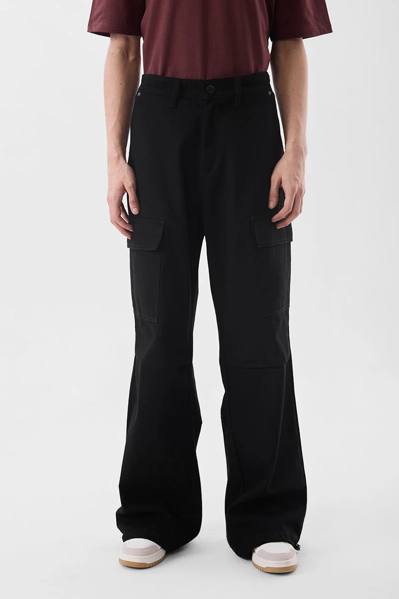 Snitch Black Black Mid Rise Loose Fit Cargo Pants for Men | Best Price UAE