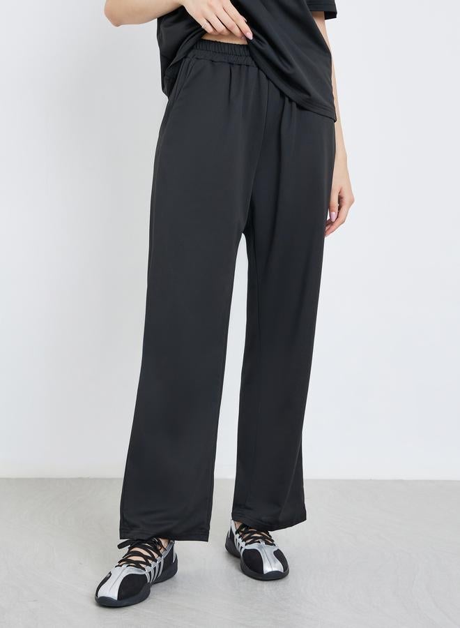 Take Two Black Solid T-Shirt and Joggers Co-Ords - Image 5