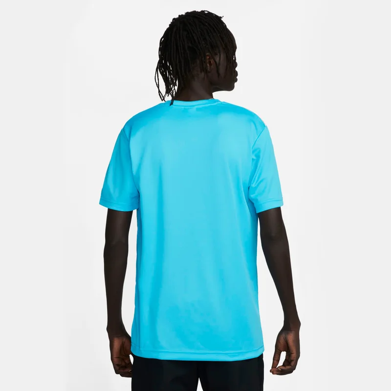 نايكي تيشيرت سبورتسوير ريبيت للرجال